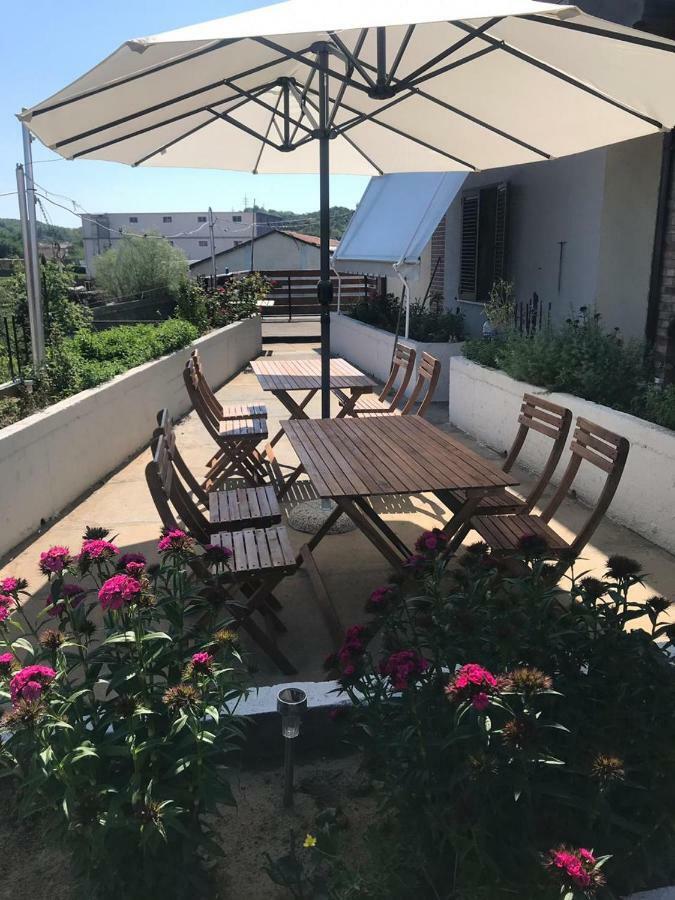 Sara'S Villa Szkodra Zewnętrze zdjęcie